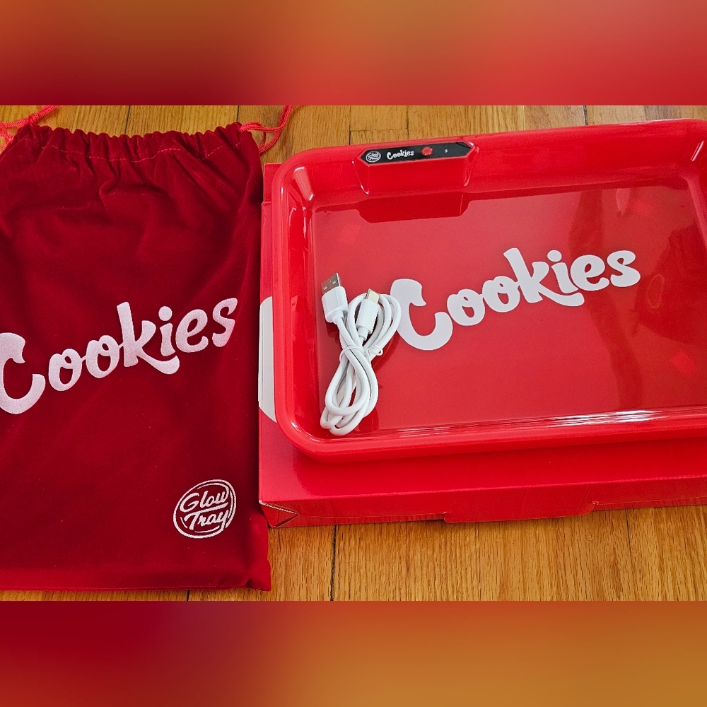 Cookies Red Lighted Tray With Bag. Brand New In Box